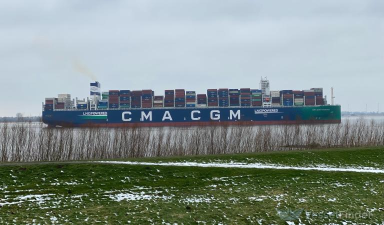 CMA CGM VENDOME photo