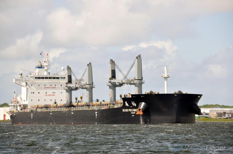 ship photo