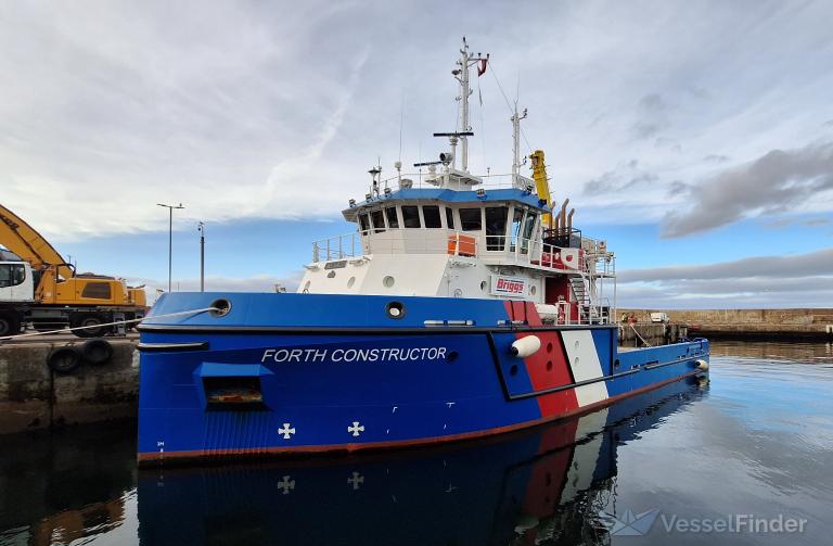 FORTH CONSTRUCTOR photo